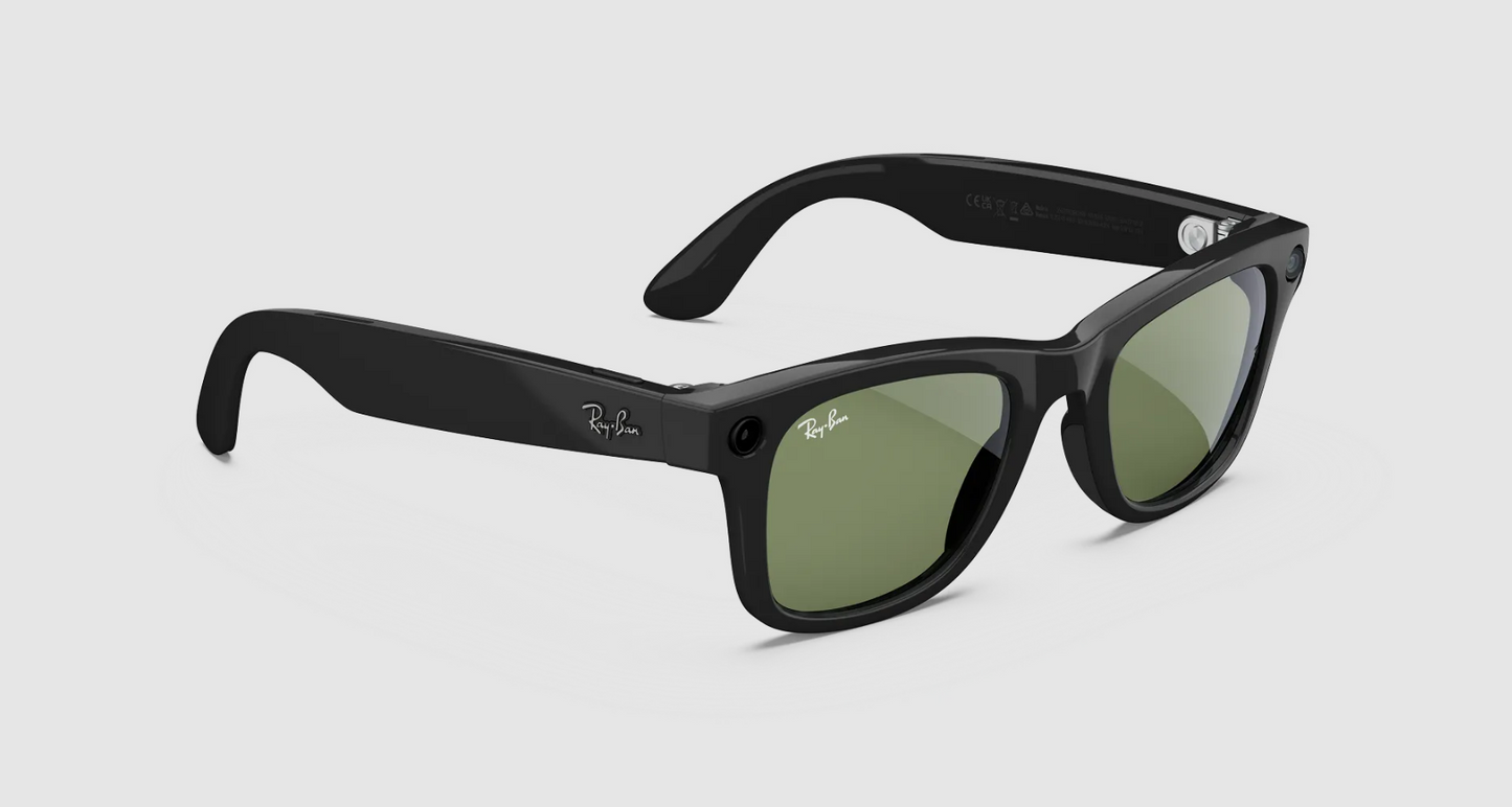 Ray-Ban Meta Wayfarer (Gen 2) smart glasses with camera, AI features, open-ear audio and Clear to Grey Transitions® lenses. Capture, call and listen hands-free in iconic style. Perfect for daily use and creators.