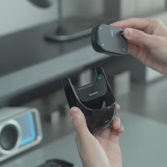 Sleek black OIKKEI 2025 AI Wireless Mouse for PC and laptop featuring an ergonomic design, integrated laser pointer for presentations, Bluetooth and USB wireless connectivity, built-in voice recorder and AI summarisation function. Ideal for business, teaching and creative workflows.